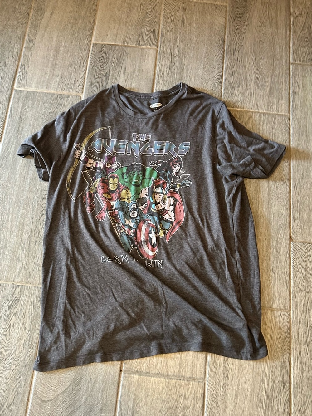 Old Navy  The Avengers Graphic Tee - Dark Gray size large